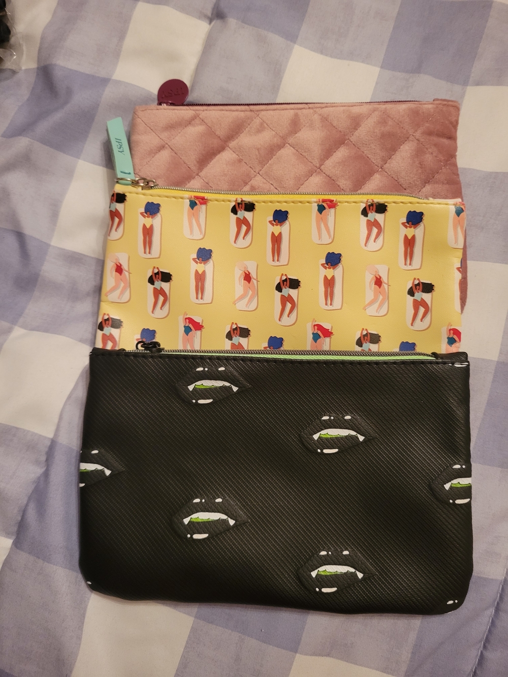 Bundle of 3 Ipsy makeup bags!